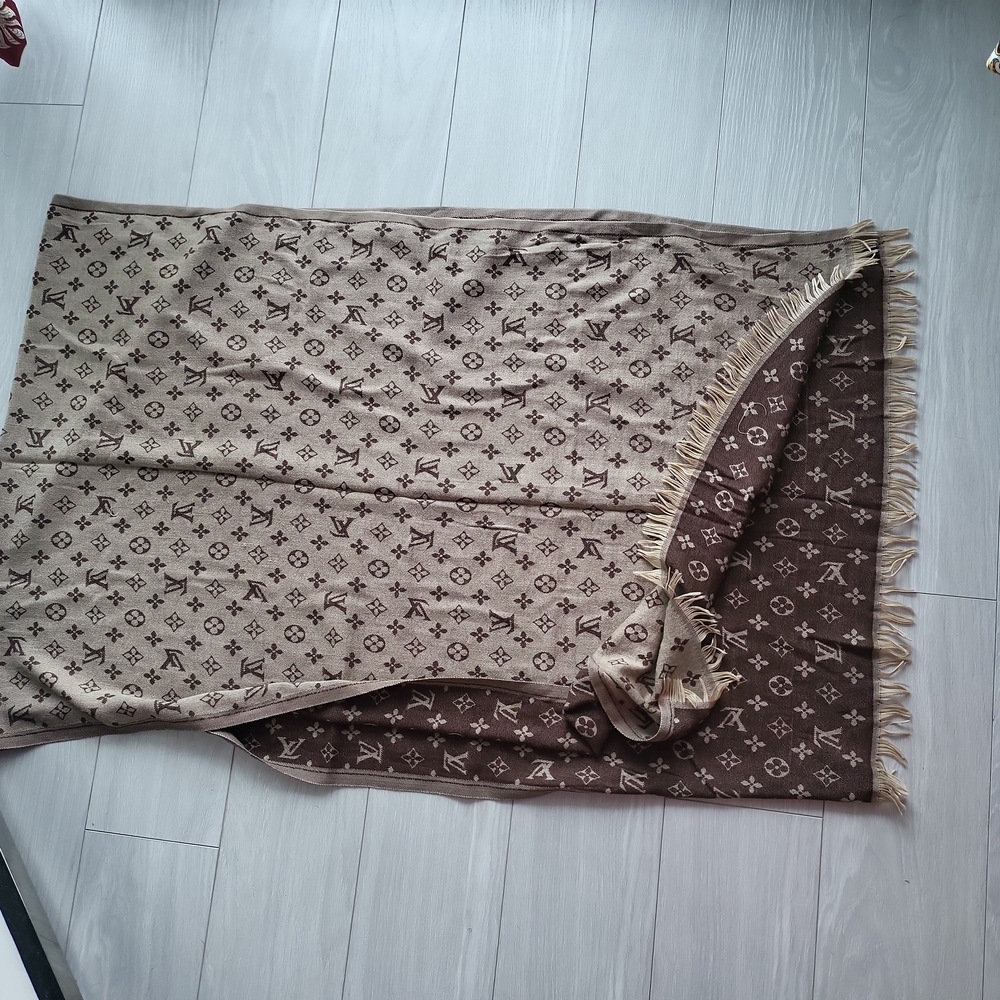 2 color scarf